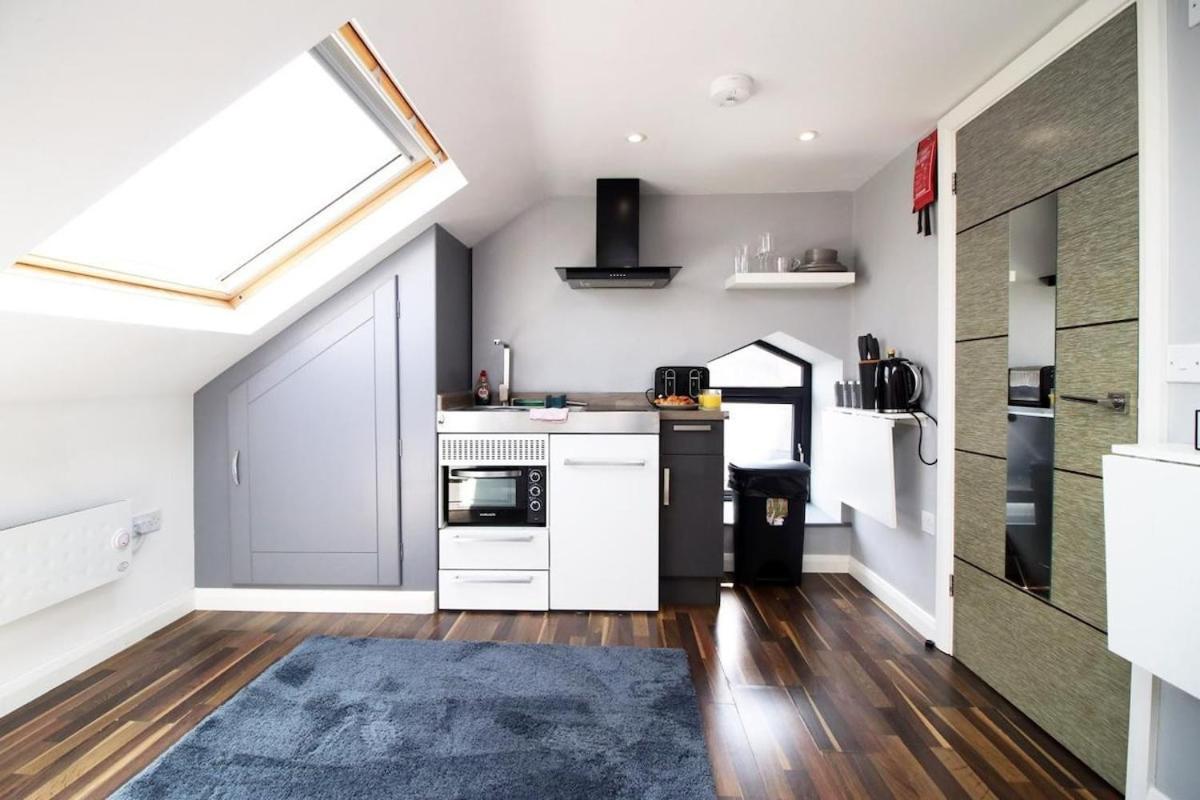 Chic & Trendy Studio Cardiff Exterior foto